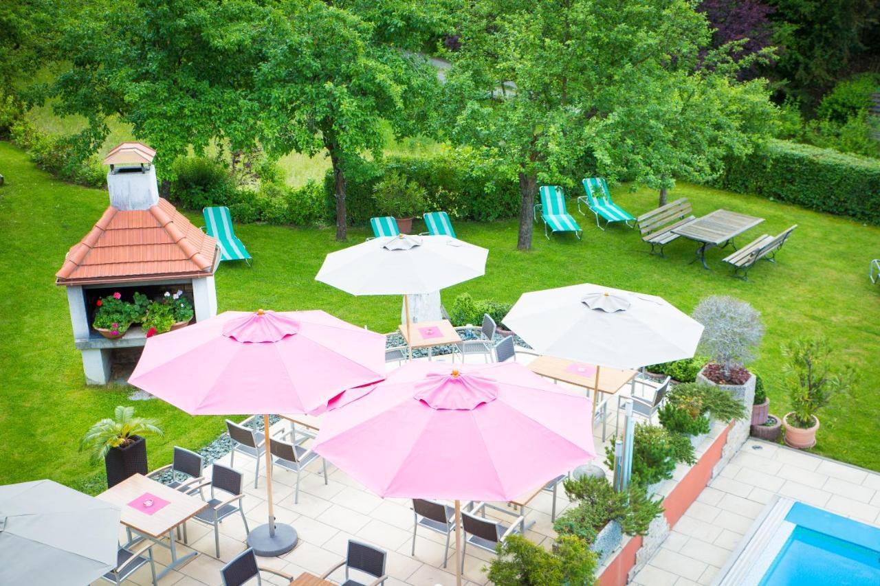 Hotel Restaurant Thadeushof Techelsberg ภายนอก รูปภาพ